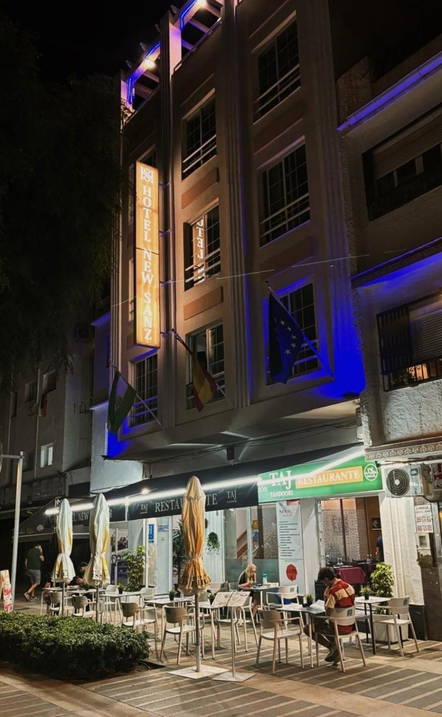 Hotel New Sanz توريمولينوس المظهر الخارجي الصورة